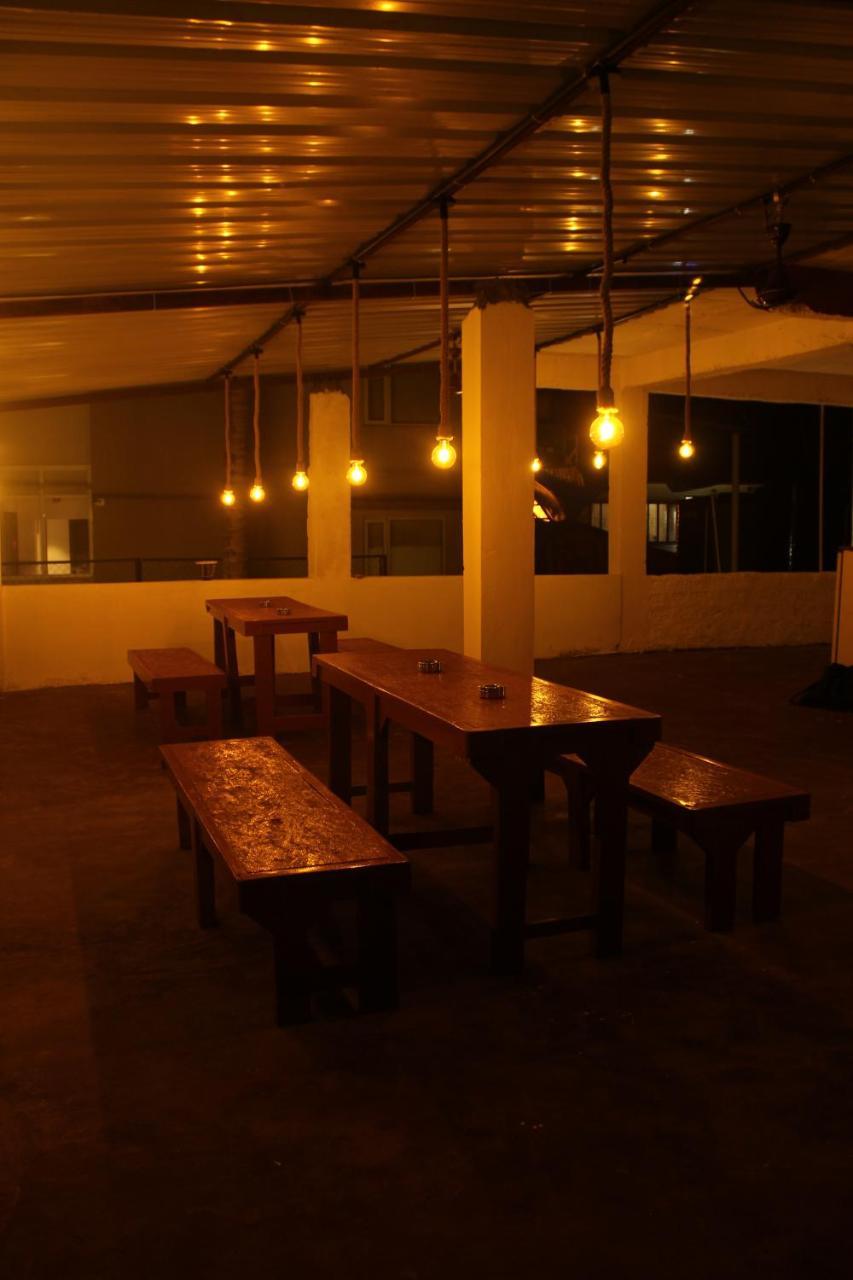 Aerostel - Backpacker'S Hostel In Goa Calangute Zewnętrze zdjęcie