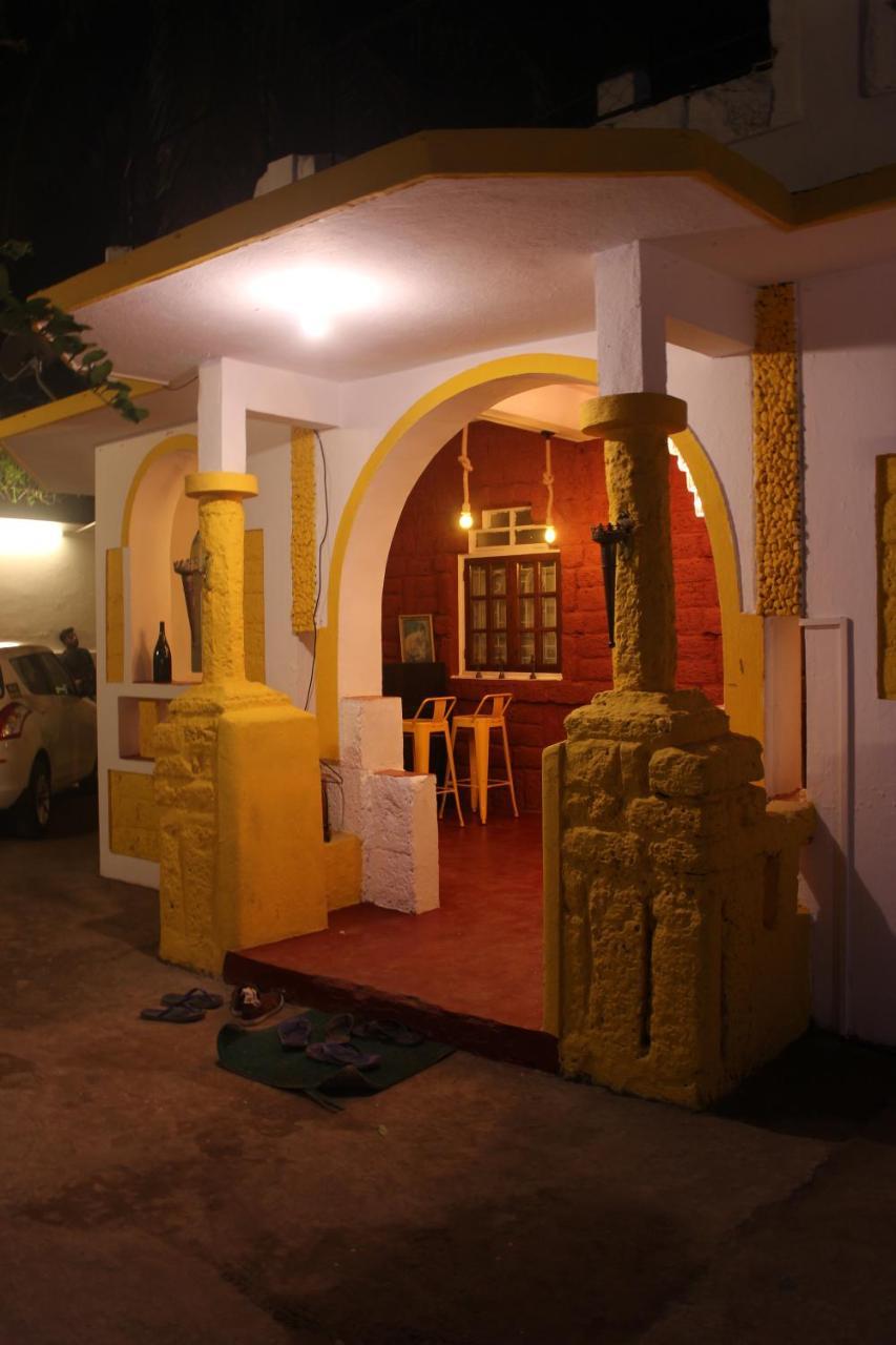 Aerostel - Backpacker'S Hostel In Goa Calangute Zewnętrze zdjęcie