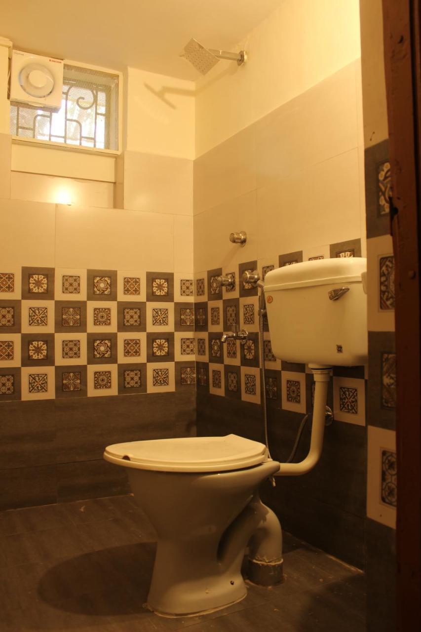 Aerostel - Backpacker'S Hostel In Goa Calangute Zewnętrze zdjęcie