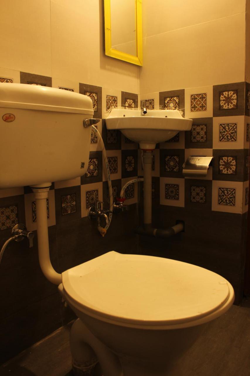 Aerostel - Backpacker'S Hostel In Goa Calangute Zewnętrze zdjęcie