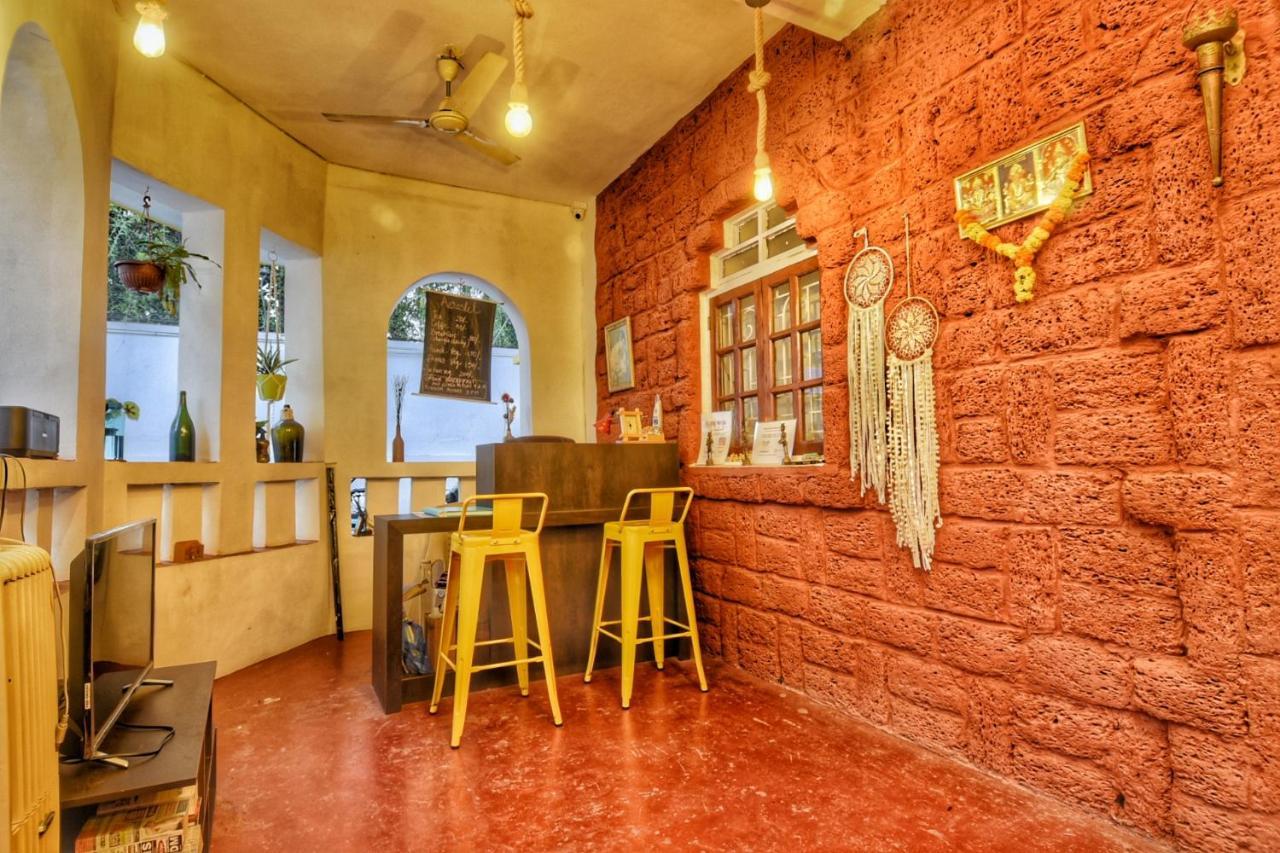 Aerostel - Backpacker'S Hostel In Goa Calangute Zewnętrze zdjęcie